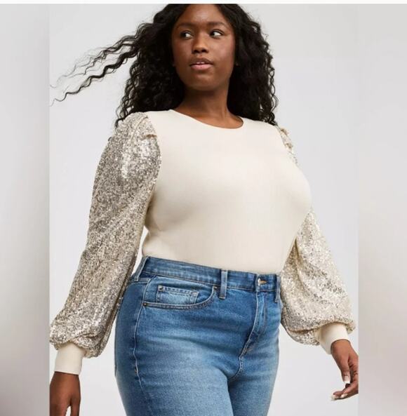 torrid Tops - Torrid Women's Size 1X Sequin Long Sleeves Ribbed Champagne Beige Crew Neck Top